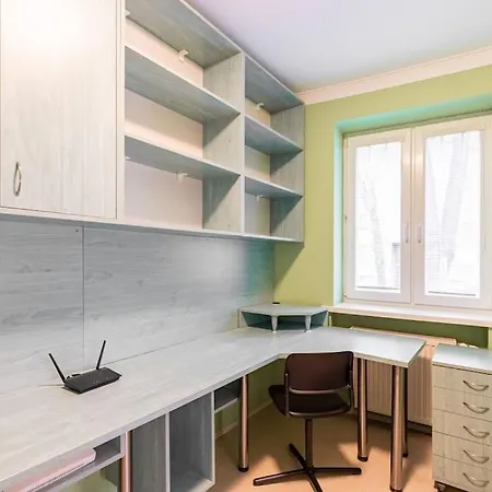 Appartement Urban Haven: Blissful Living In *