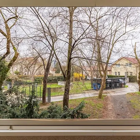 Urban Haven: Blissful Living In Appartement *