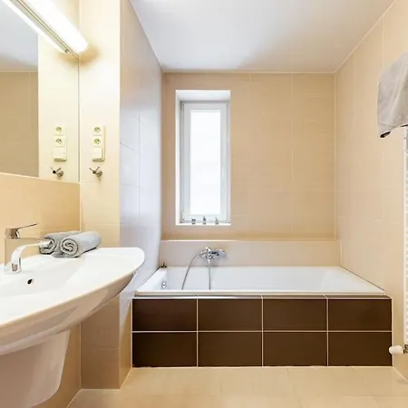 Urban Haven: Blissful Living In Apartment Pressburg