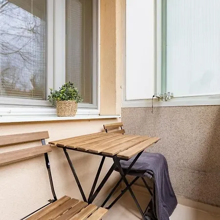 Urban Haven: Blissful Living In Apartment Pressburg