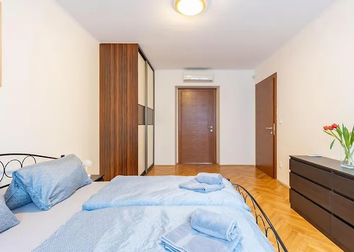 Appartamento Urban Haven: Blissful Living In